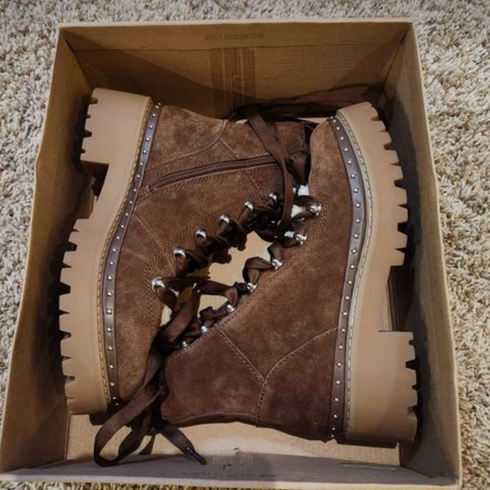 Steve Madden Boots